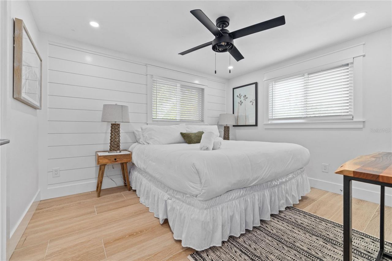 228 Gladiolus Street, Anna Maria, FL 34216 Photo