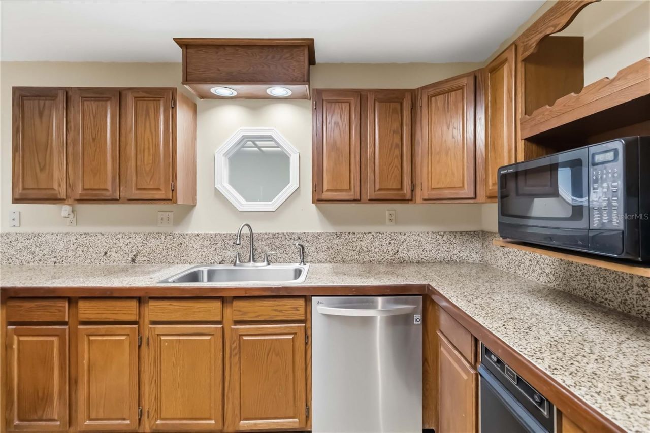 6928 Sawgrass Drive, Saint Cloud, FL 34771 Photo