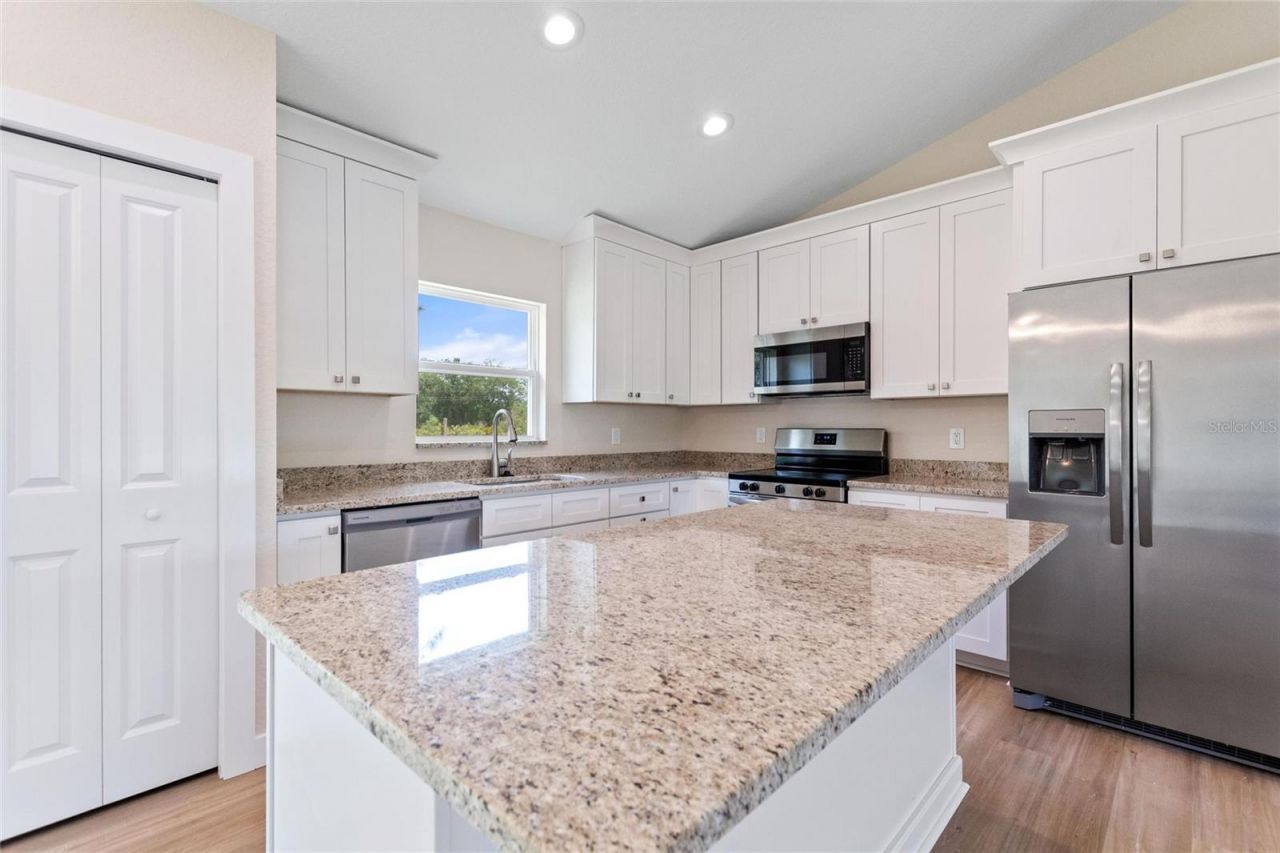 6301 Red Grange Boulevard, Indian Lake Estates, FL 33855 Photo