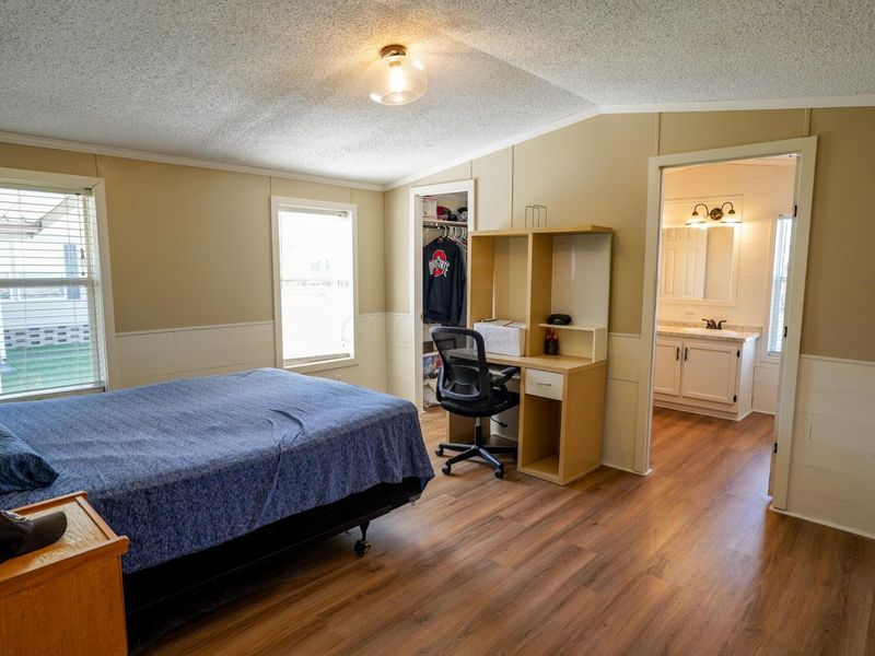 733 Youn-Kin Parkway S, Columbus, OH 43207 Photo 16