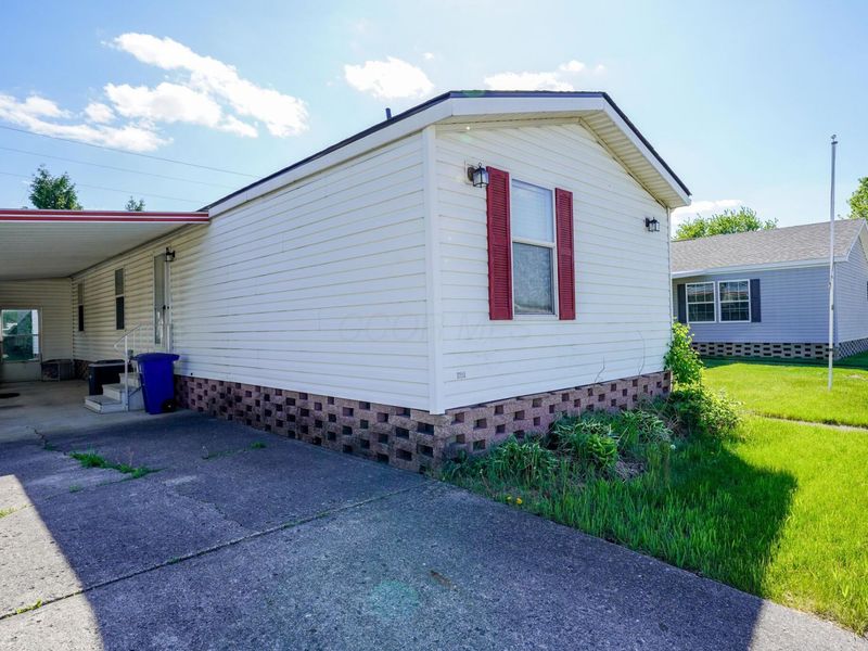 733 Youn-Kin Parkway S, Columbus, OH 43207 Photo 2