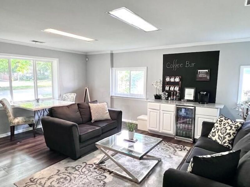 786 Northwest Boulevard , Columbus, OH 43212 Photo 4