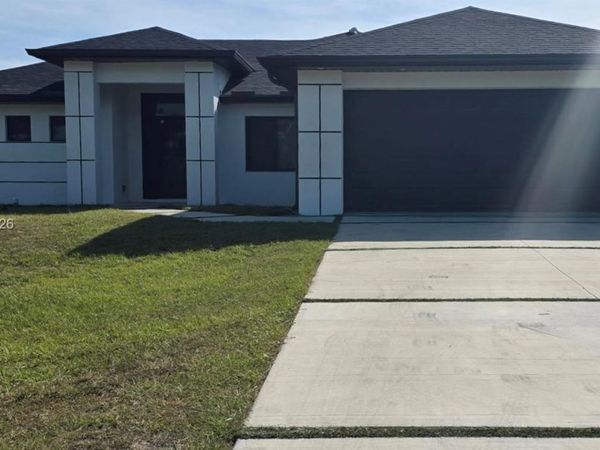 2615 40th ST W , Lehigh Acres, FL 33971
