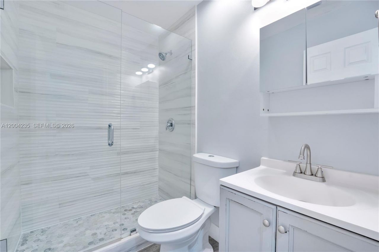 5222 SW 139th Pl, Miami, FL 33175 Photo