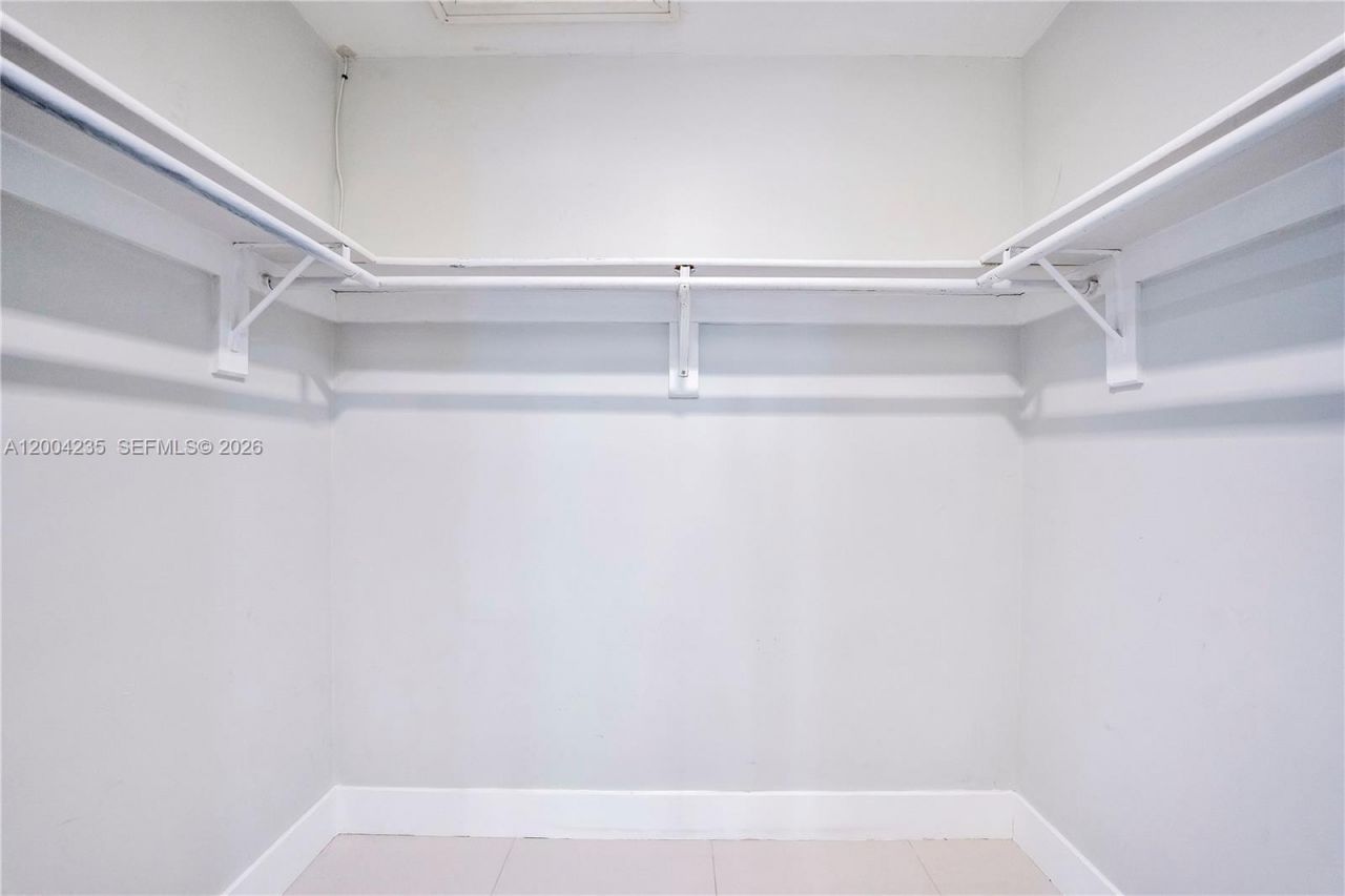 5222 SW 139th Pl, Miami, FL 33175 Photo