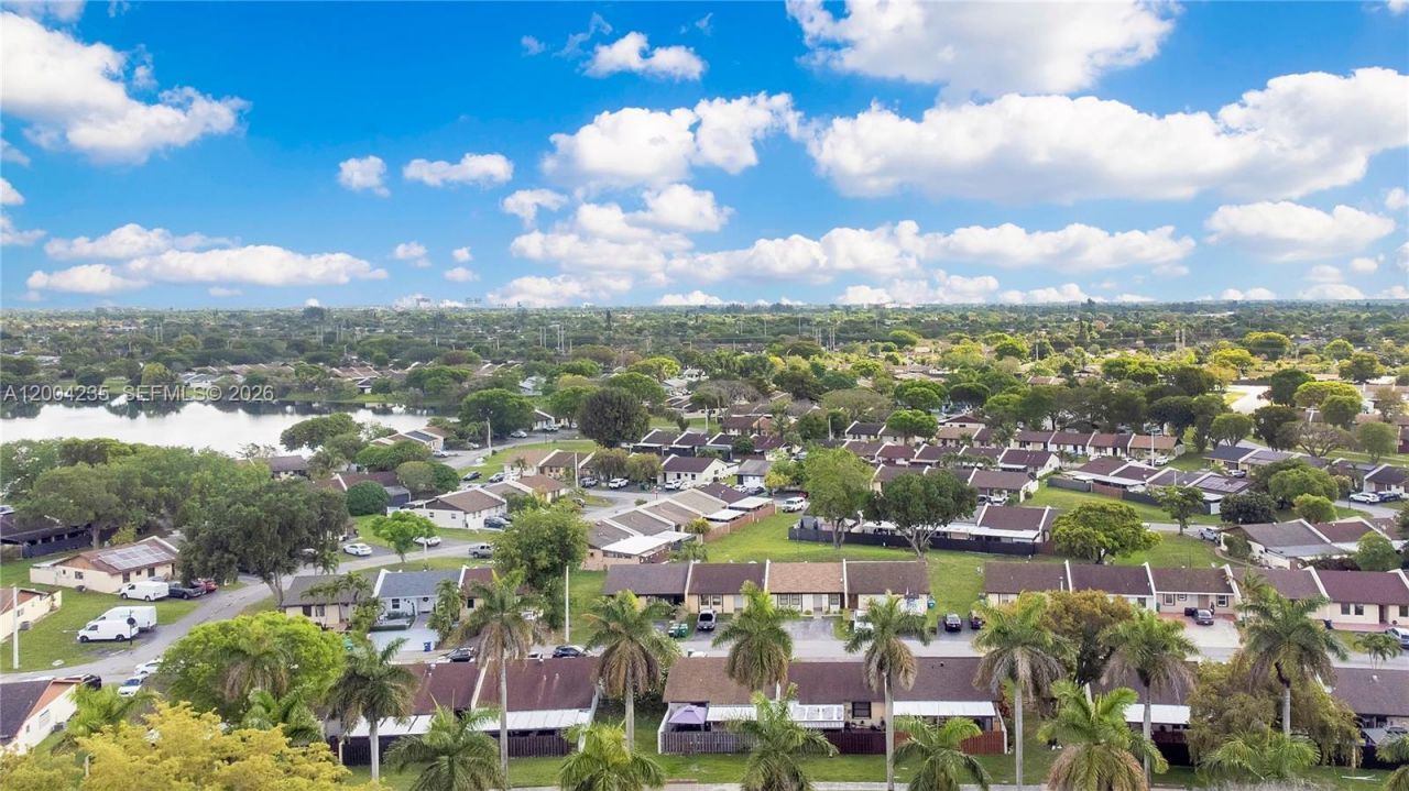 5222 SW 139th Pl, Miami, FL 33175 Photo