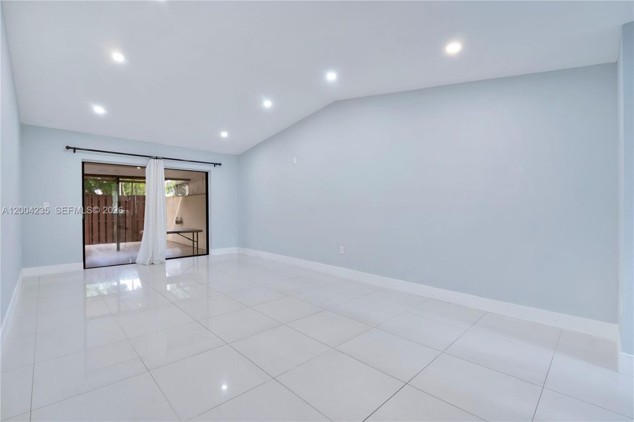 5222 SW 139th Pl, Miami, FL 33175 Photo