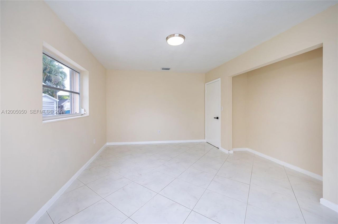 9411 SW 185th Ter, Cutler Bay, FL 33157 Photo