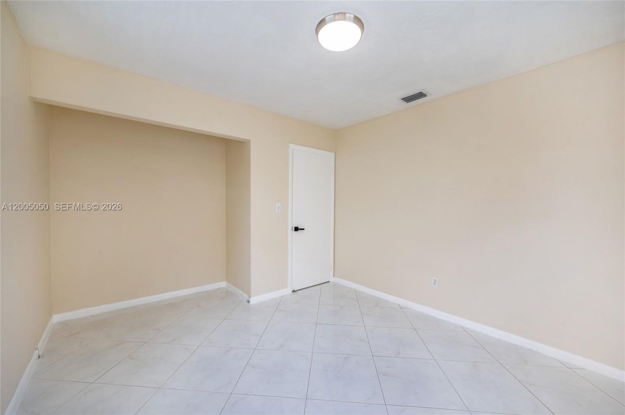 9411 SW 185th Ter, Cutler Bay, FL 33157 Photo