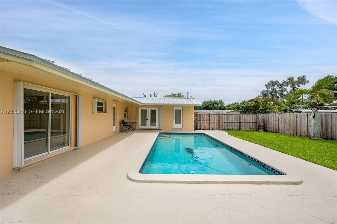 9411 SW 185th Ter, Cutler Bay, FL 33157 Photo