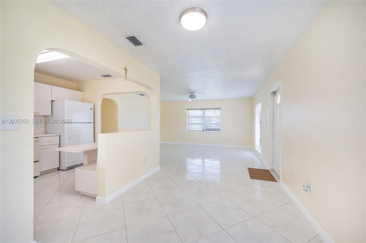 9411 SW 185th Ter, Cutler Bay, FL 33157 Photo