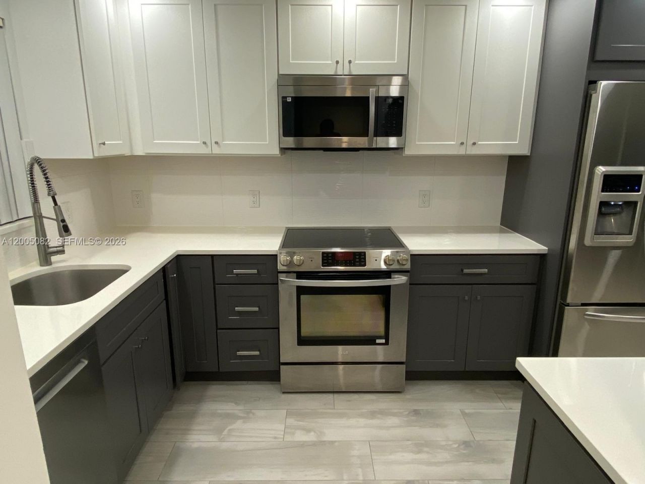 660 Tennis Club Dr, Unit 205, Fort Lauderdale, FL 33311 Photo