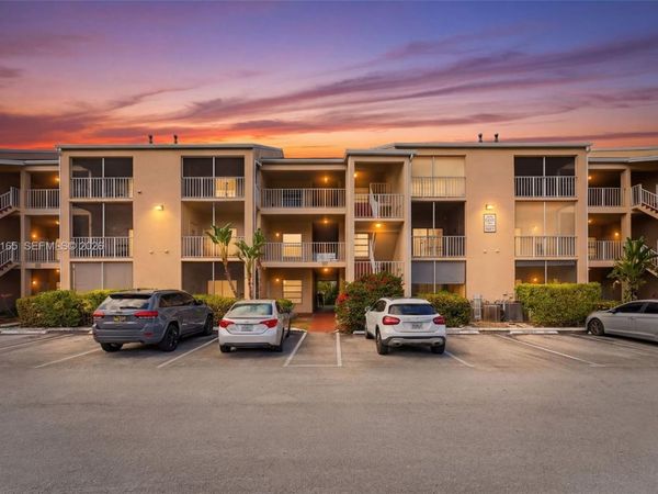 15325 SW 106th Ter , Unit 627, Miami, FL 33196