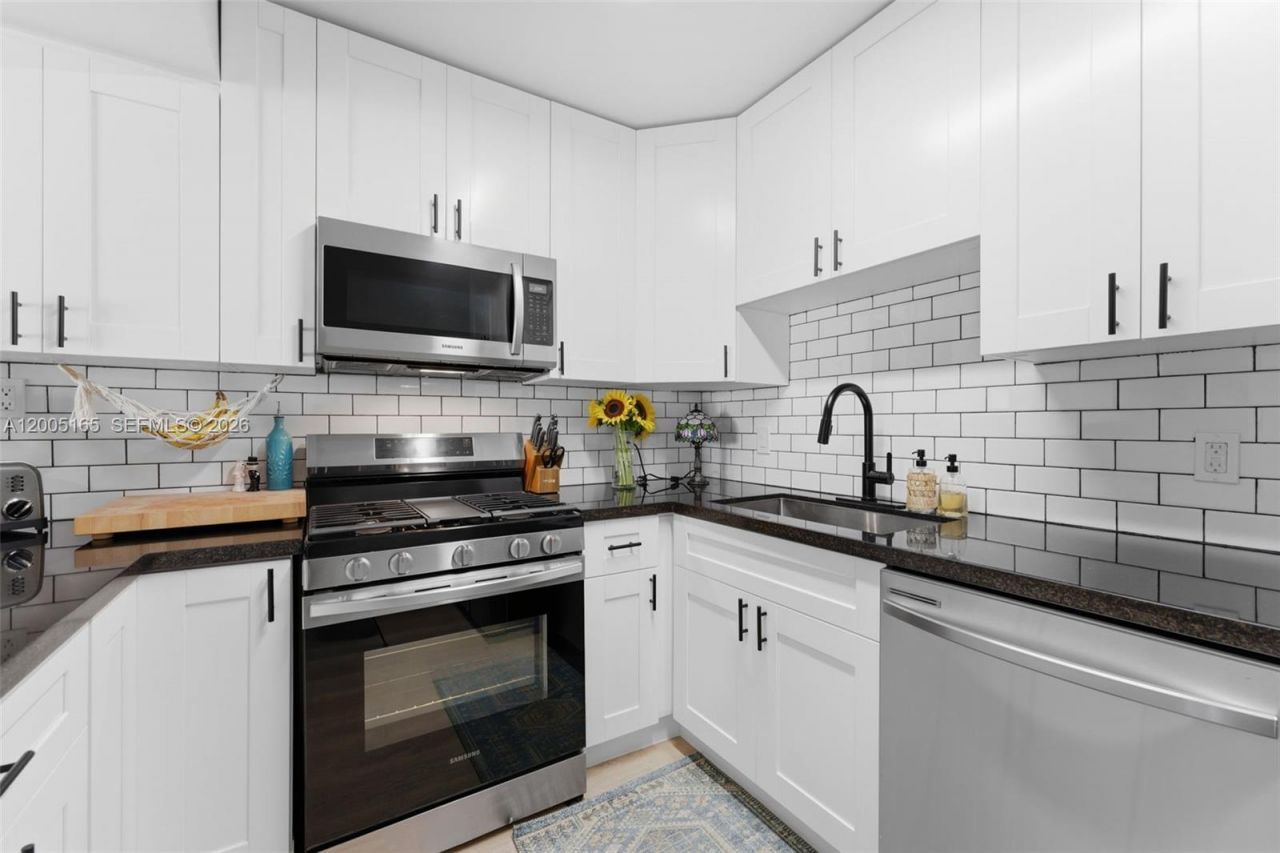 15325 SW 106th Ter , Unit 627, Miami, FL 33196 Photo