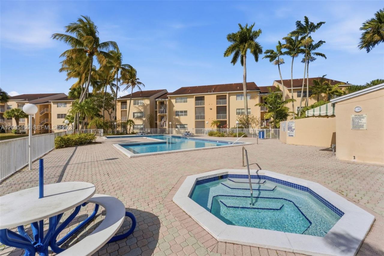 15325 SW 106th Ter , Unit 627, Miami, FL 33196 Photo