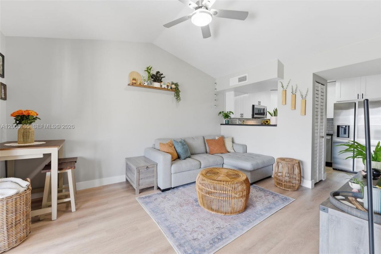 15325 SW 106th Ter , Unit 627, Miami, FL 33196 Photo