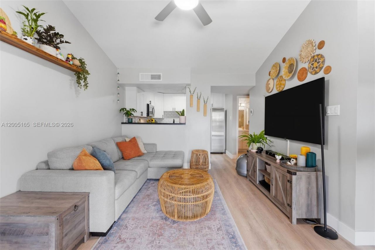 15325 SW 106th Ter , Unit 627, Miami, FL 33196 Photo