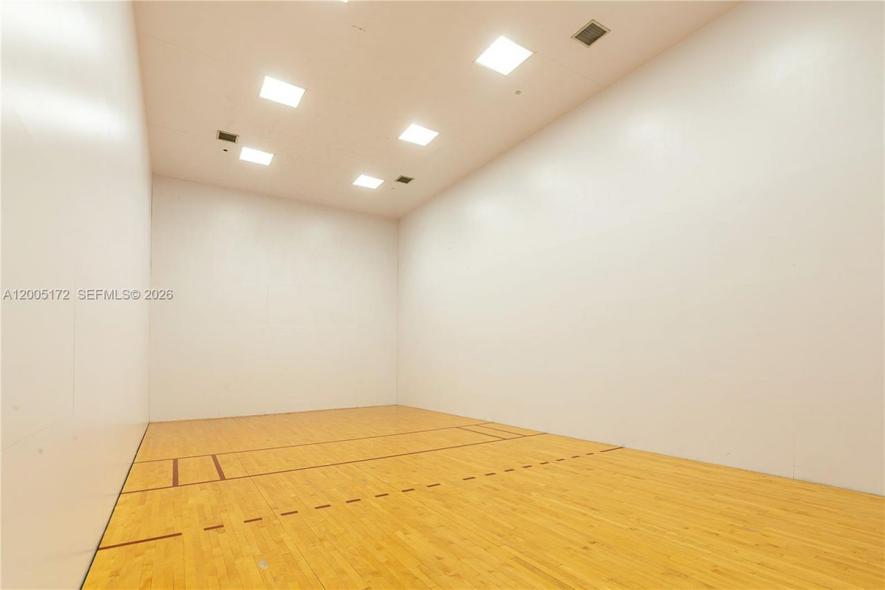 701 Brickell Key Blvd, Unit 710, Miami, FL 33131 Photo