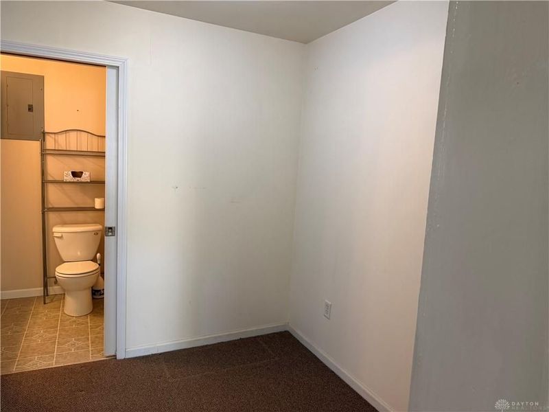 630 Market Street, Brookville, OH 45309 Photo 9