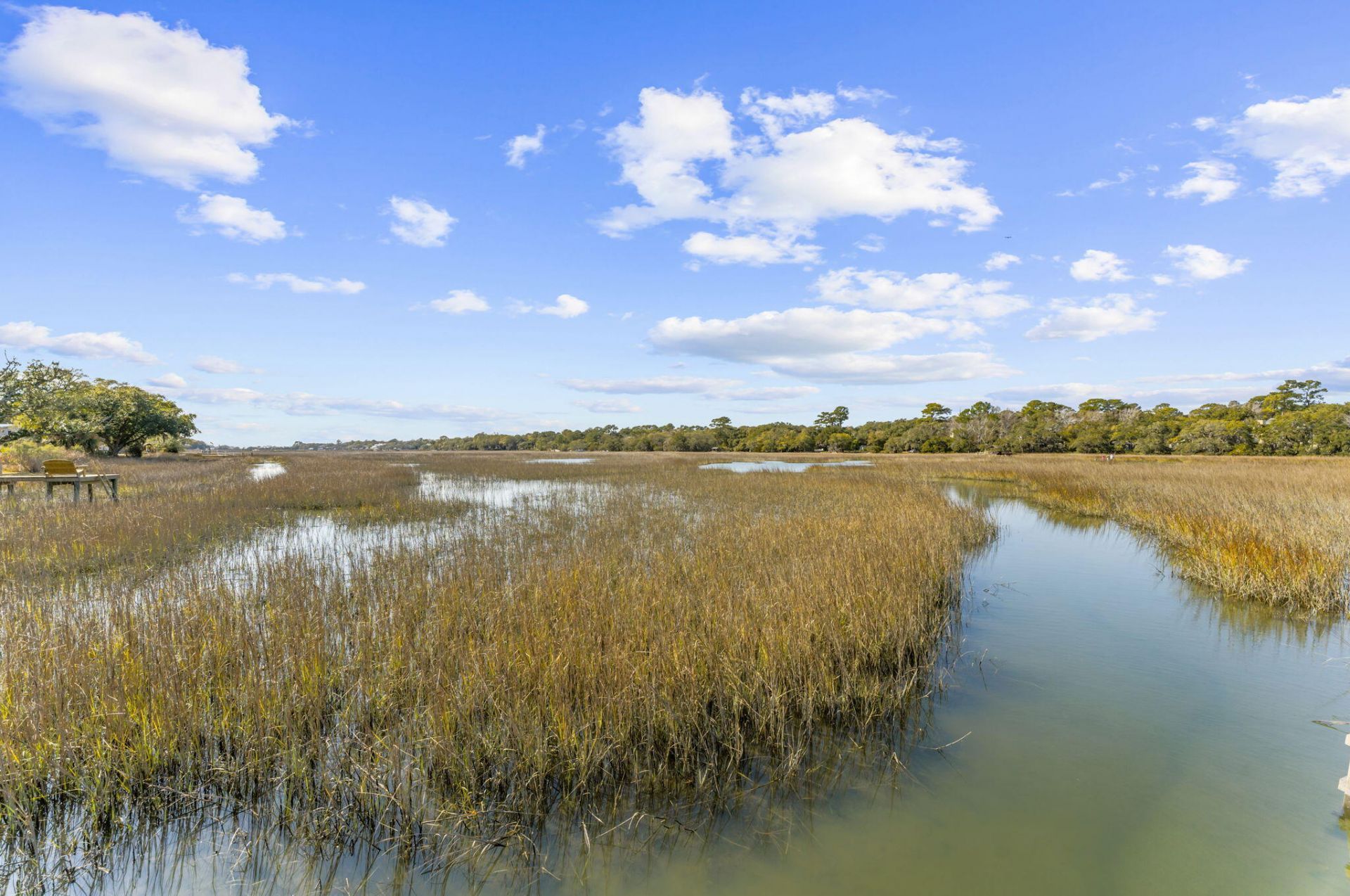 1064 N Shem Drive Photo 28