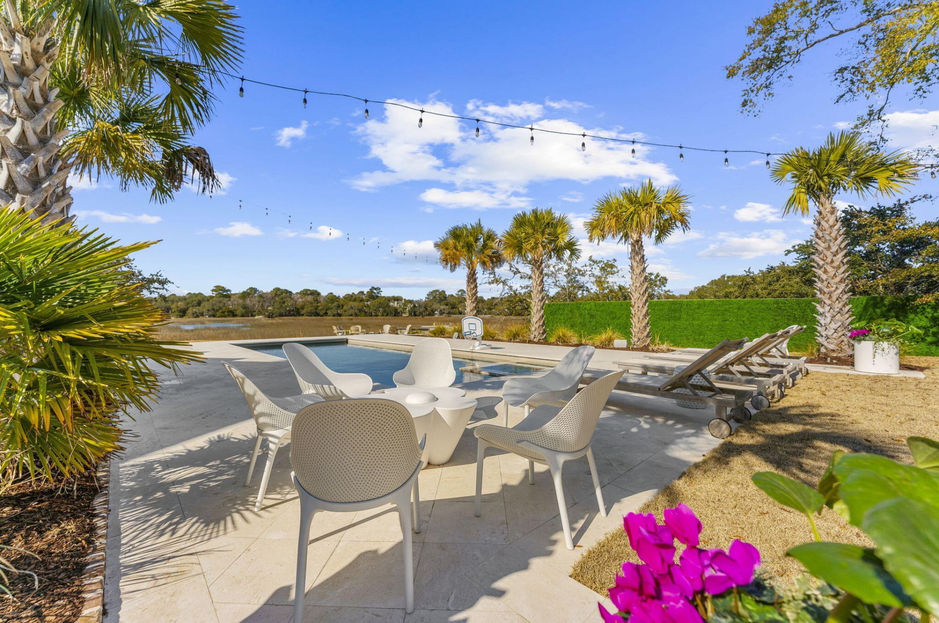 1064 N Shem Drive Photo 37