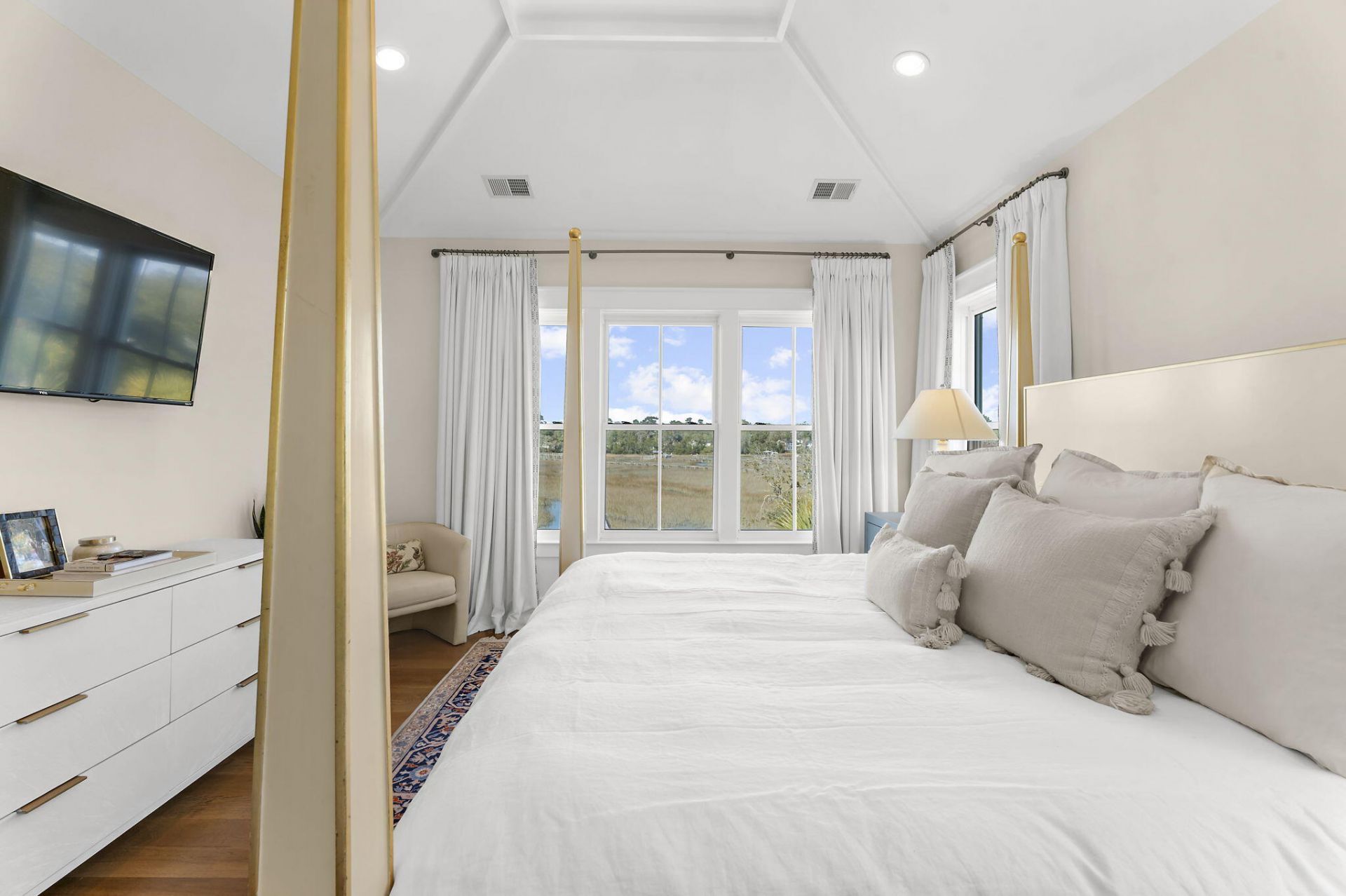 1064 N Shem Drive Photo 40