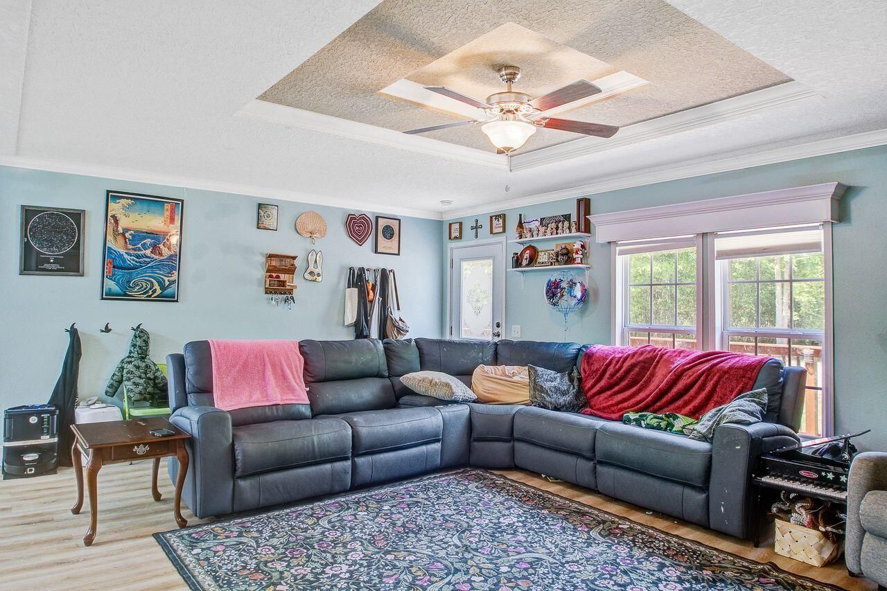 105 Chinners Lane Photo 5