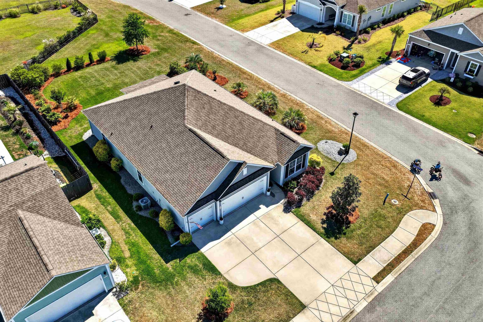 385 Castaway Key Dr.  Photo 4