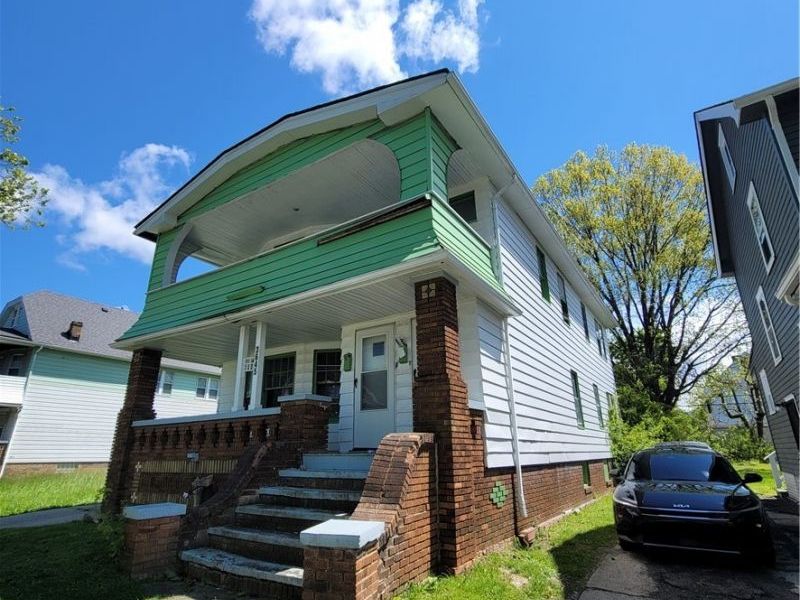 3645 E 153rd Street, Cleveland, OH 44120 Photo 2