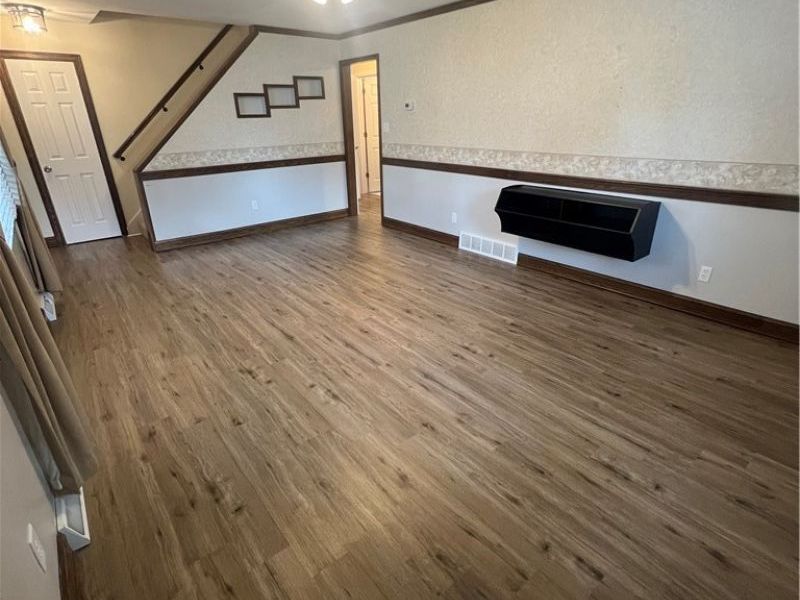 1945 Chatam Street, Cuyahoga Falls, OH 44221 Photo 2