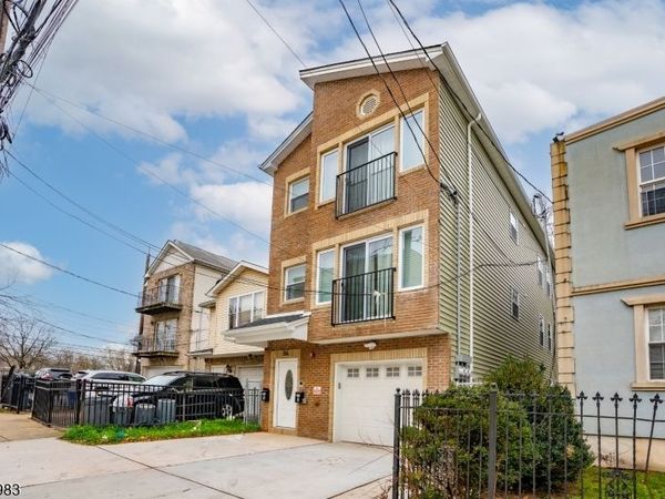84 W Alpine St, Newark, NJ 07108