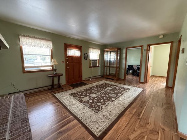 82 E Daisy Lane, DeFuniak Springs, FL 32433