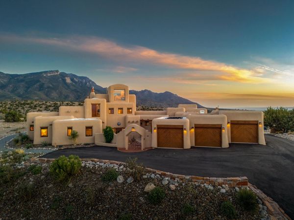 85 Overlook Drive, Placitas, NM 87043
