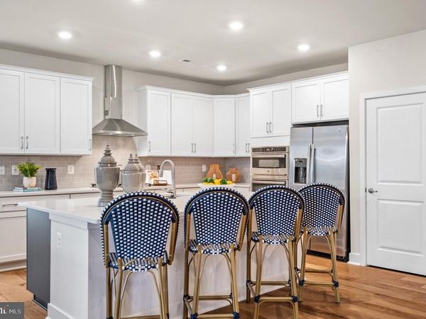 901 RESORT BOULEVARD , DOVER, DE 19904