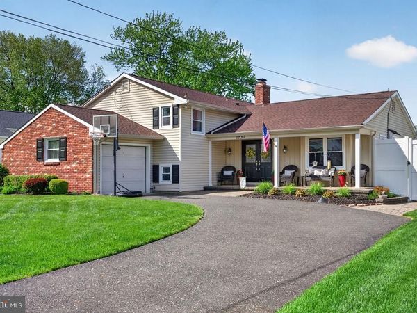 1737 LARK LANE, CHERRY HILL, NJ 08003