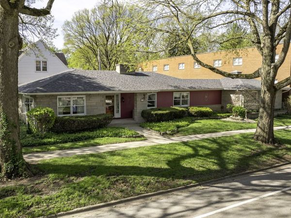 409 W Jefferson Street , Morris, IL 60450