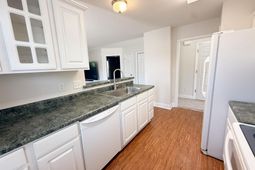 111 Cottontail Lane  photo 4