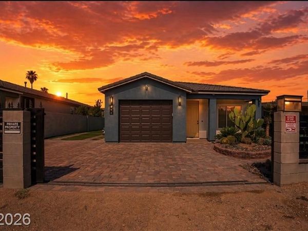 605 N Yale Street , Las Vegas, NV 89107