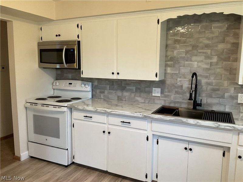 1828 Basil Avenue, Youngstown, OH 44514 Photo 10