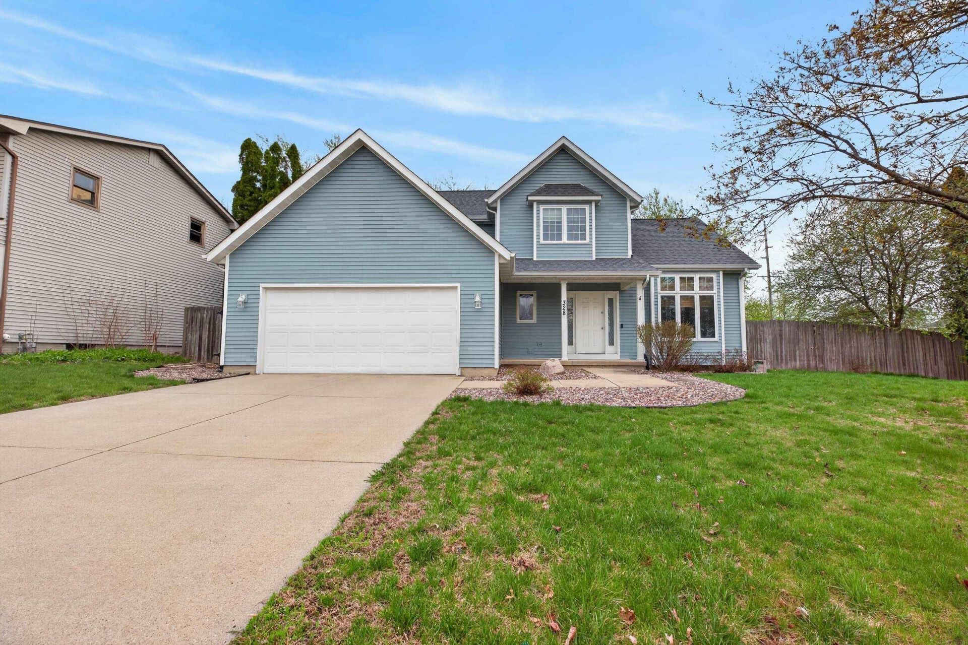 328 Parkgate Road, Cedar Falls, IA 50613 Main Photo