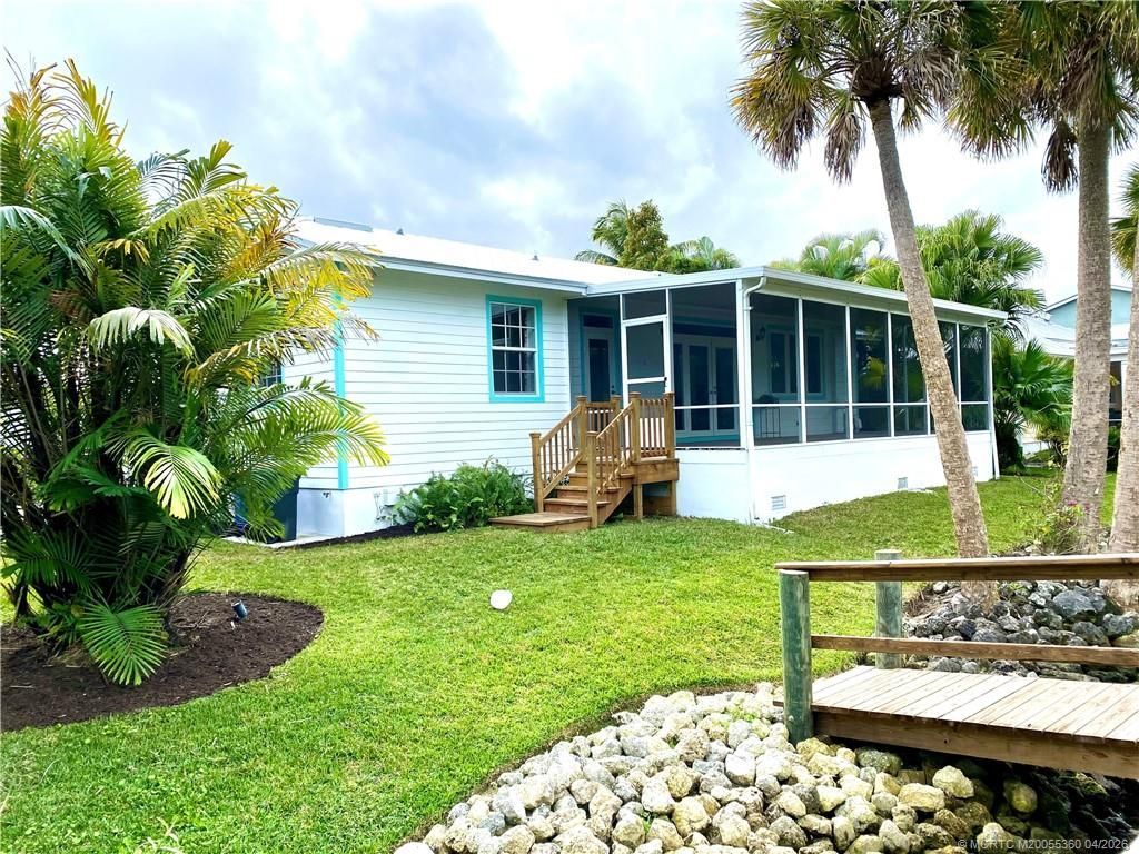 625 SW Salerno Road, Stuart, FL 34997 Photo