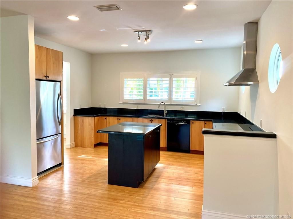 625 SW Salerno Road, Stuart, FL 34997 Photo