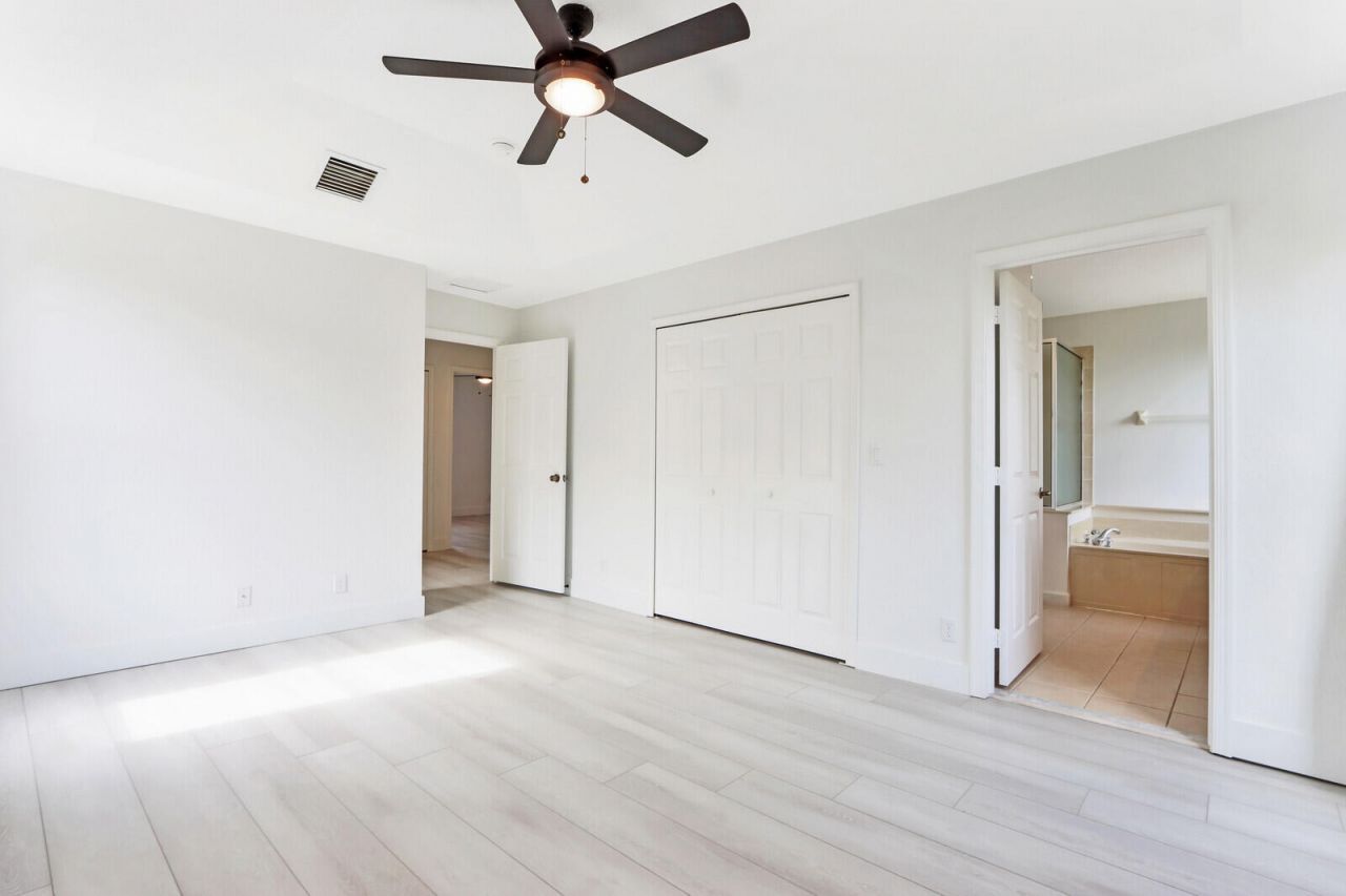 8021 Murano Circle, Palm Beach Gardens, FL 33418 Photo