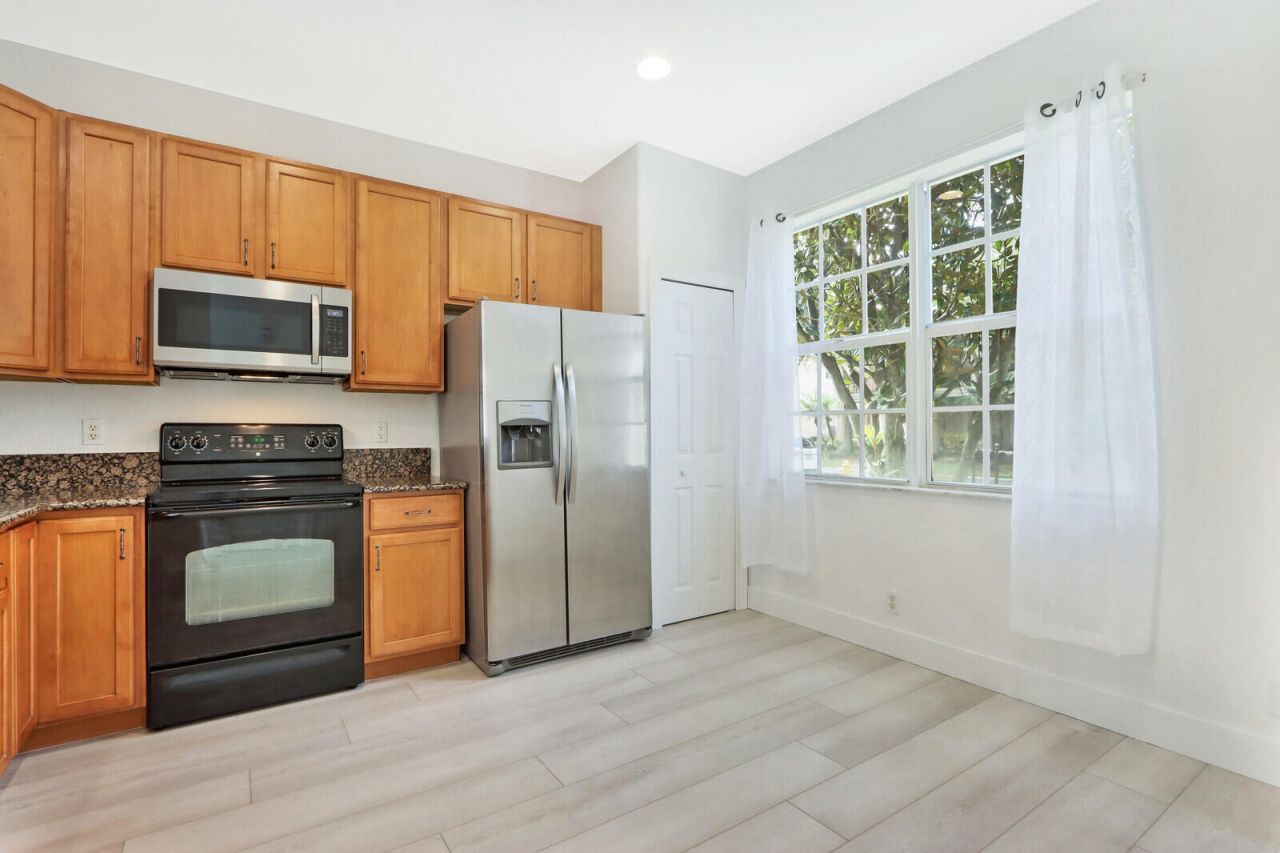 8021 Murano Circle, Palm Beach Gardens, FL 33418 Photo