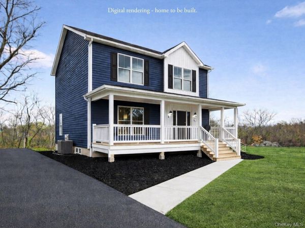 27 Teetsel Street , Saugerties, NY 12477