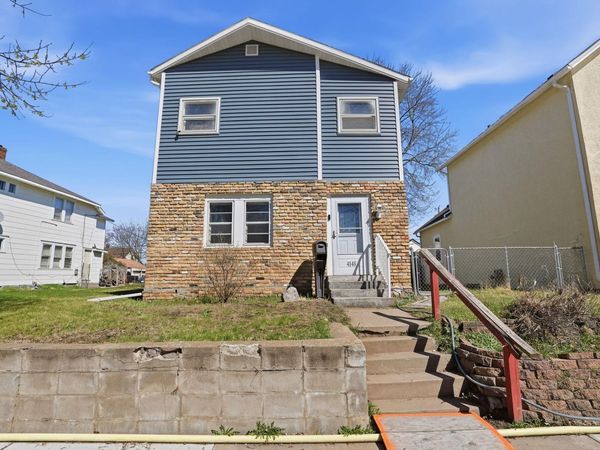 4148 Bryant Avenue N, Minneapolis, MN 55412