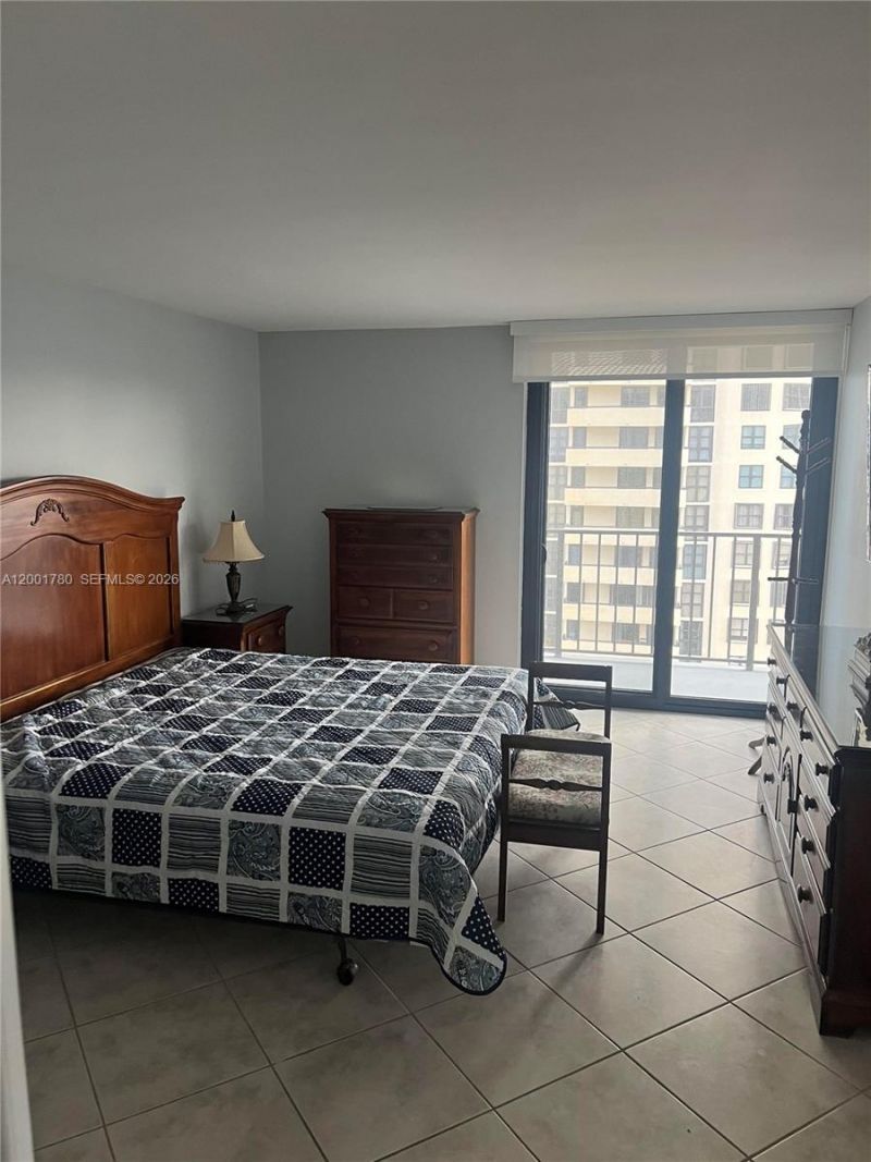 2625 Collins Ave, Unit 1101, Miami Beach, FL 33140 Photo