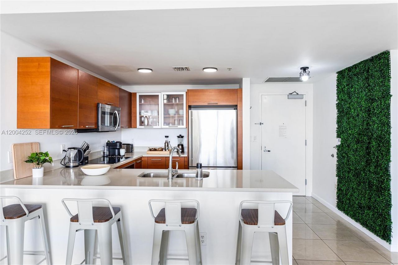 3250 NE 1st Ave , Unit 913, Miami, FL 33137 Photo