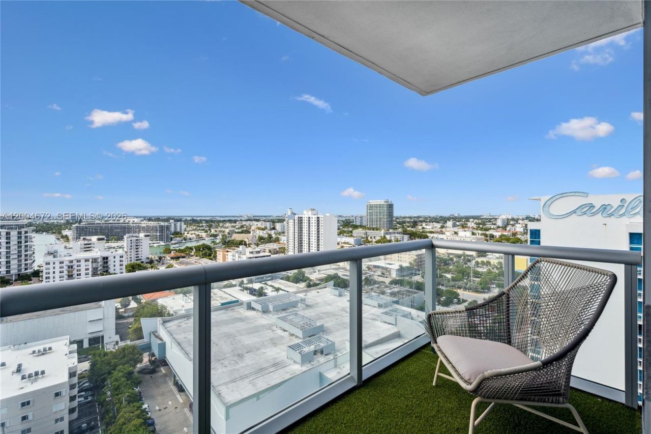 6799 Collins Ave , Unit 1602, Miami Beach, FL 33141 Photo