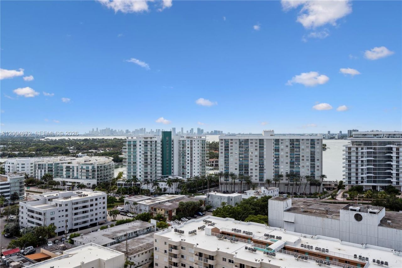 6799 Collins Ave , Unit 1602, Miami Beach, FL 33141 Photo